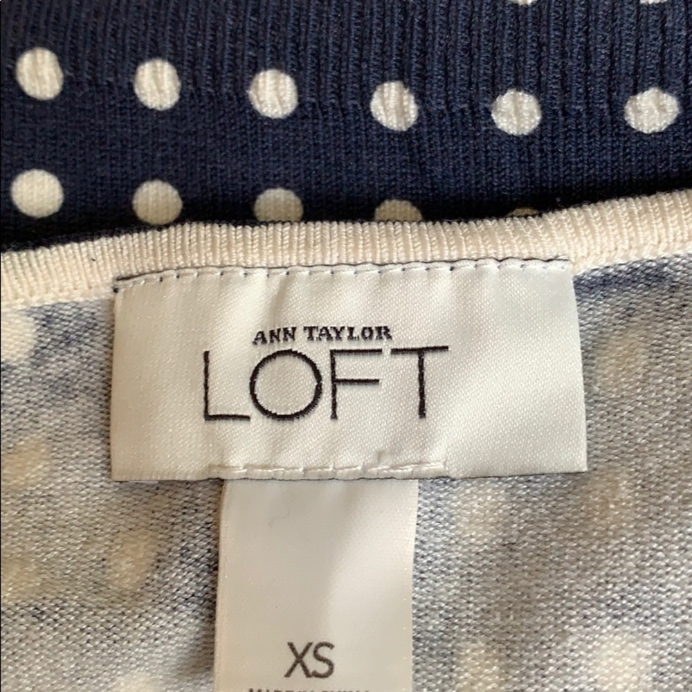 ANN TAYLOR LOFT navy blue polka dot surplice short sleeve v neck knit top - Picture 6 of 7
